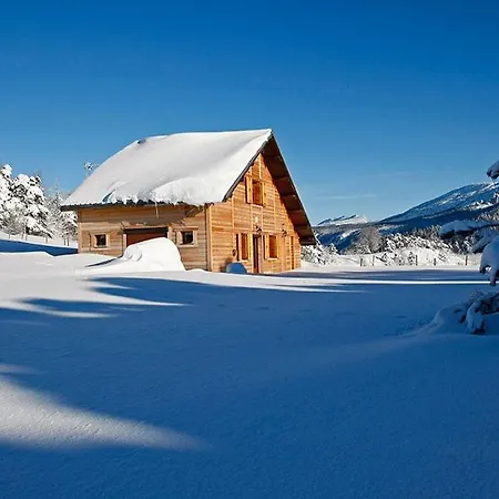 Du Champ Martel Chalet